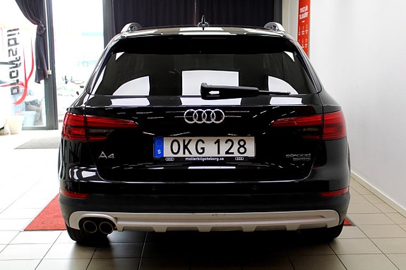 Audi A4 16 of 25