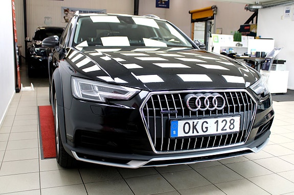 Audi A4 4 of 25