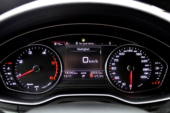Audi A4 10 of 25