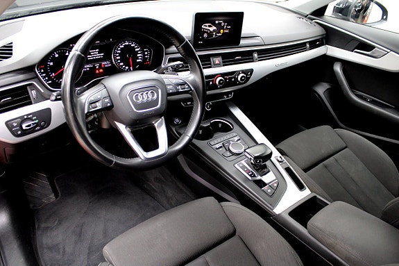 Audi A4 6 of 25