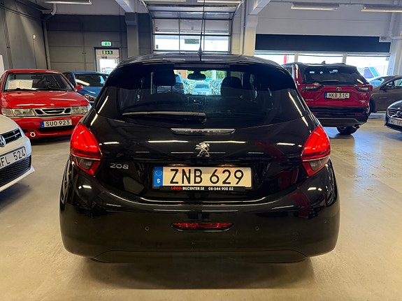 Peugeot 208 9 of 22