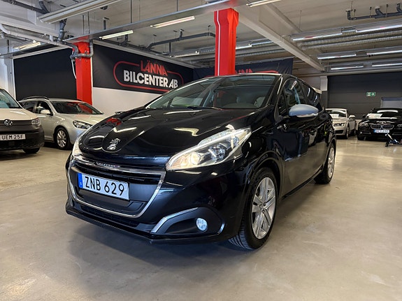 Peugeot 208 4 of 5