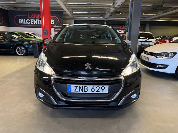Peugeot 208 7 of 22