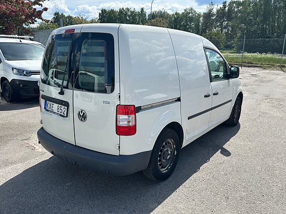 Volkswagen Caddy 4 of 5