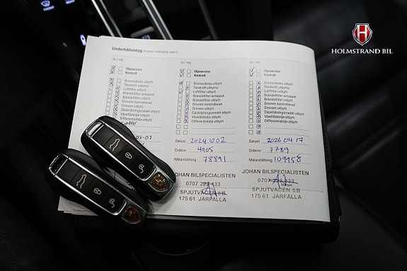 Porsche Cayenne 29 of 29