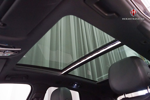 Porsche Cayenne 11 of 29