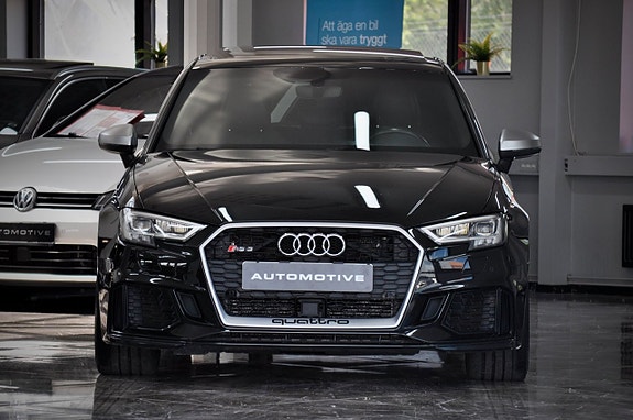 Audi RS3 3 of 5