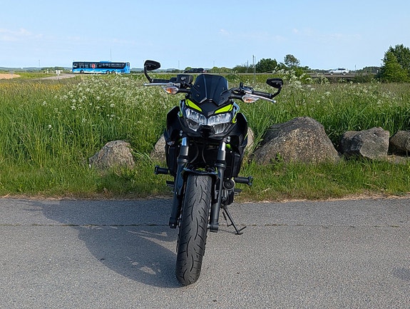 Kawasaki Ninja Z650, ränta 3.45%, Nyservad, Nybesiktigad, nytt bakdäck 5 of 12