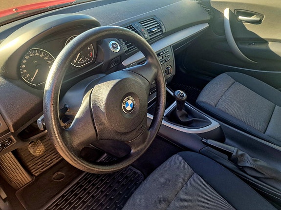 BMW 116i 18 of 23