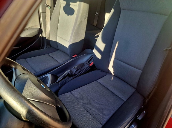 BMW 116i 17 of 23
