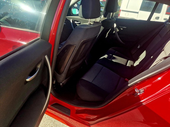 BMW 116i 10 of 23
