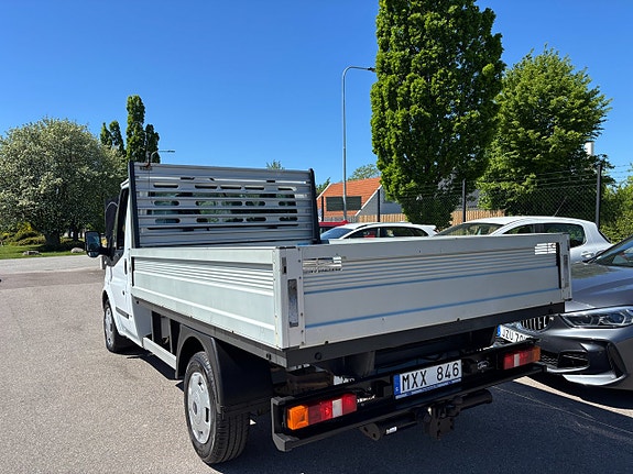 Ford Transit 4 of 5