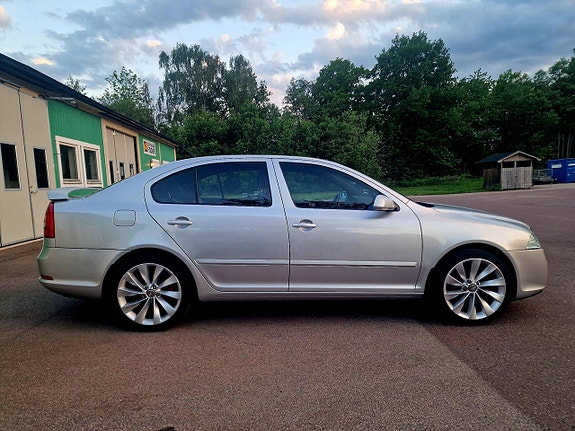 Skoda Octavia RS 3 of 5