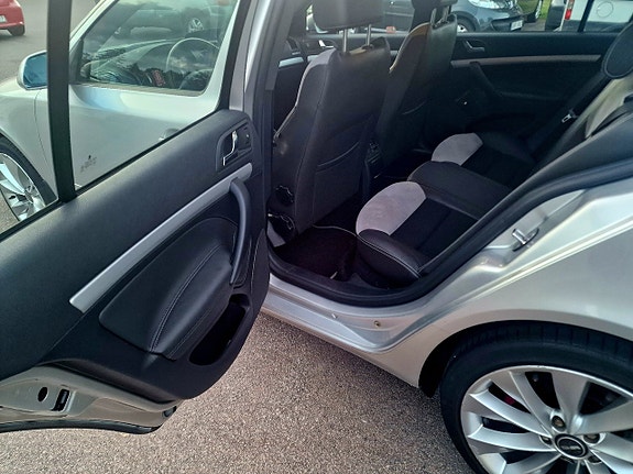 Skoda Octavia RS 11 of 23
