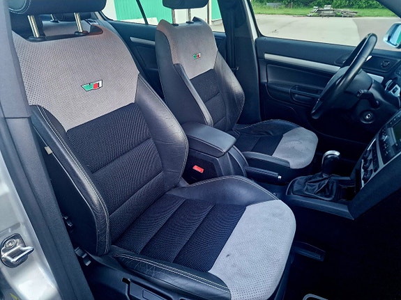 Skoda Octavia RS 16 of 23