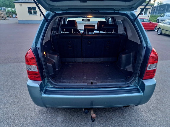 Hyundai Tucson 13 of 19
