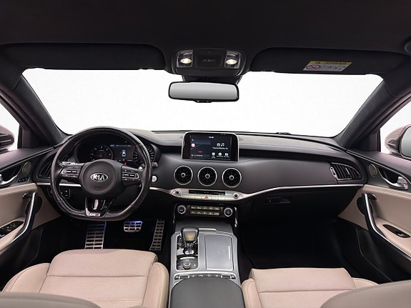 Kia Stinger 12 of 30