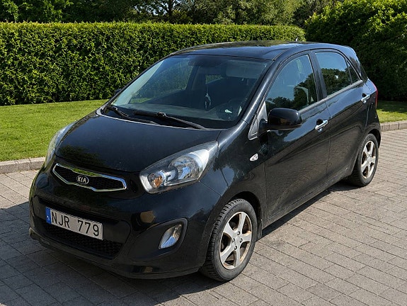 Kia Picanto 5 of 8