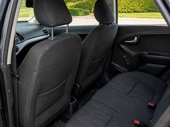 Kia Picanto 8 of 8
