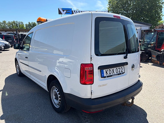 Volkswagen Caddy Maxi 2 of 5