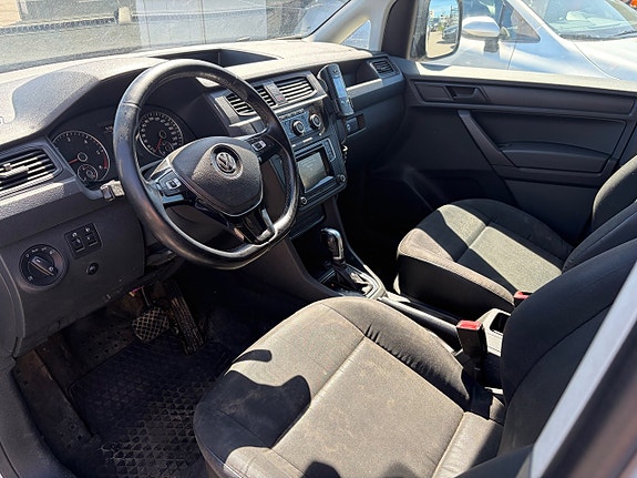 Volkswagen Caddy Maxi 4 of 5