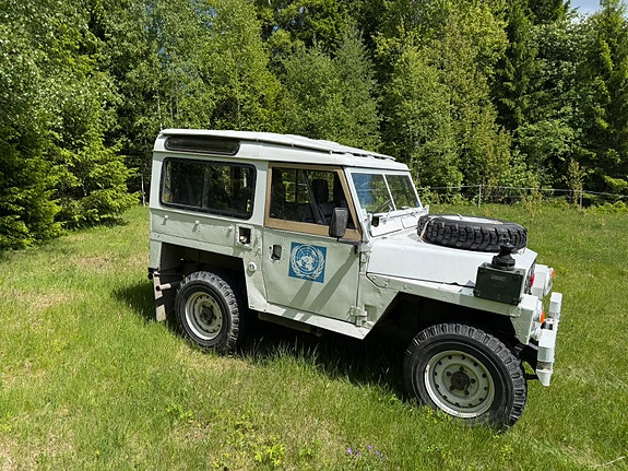 Land Rover Serie III 4 of 13