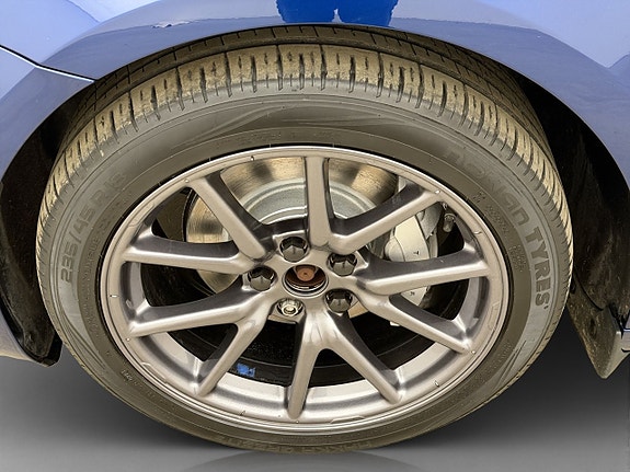 Tesla Model 3 27 of 30
