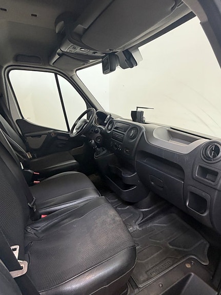 Renault Master 14 of 14