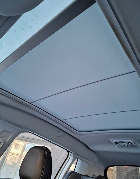 Peugeot 2008 4 of 4