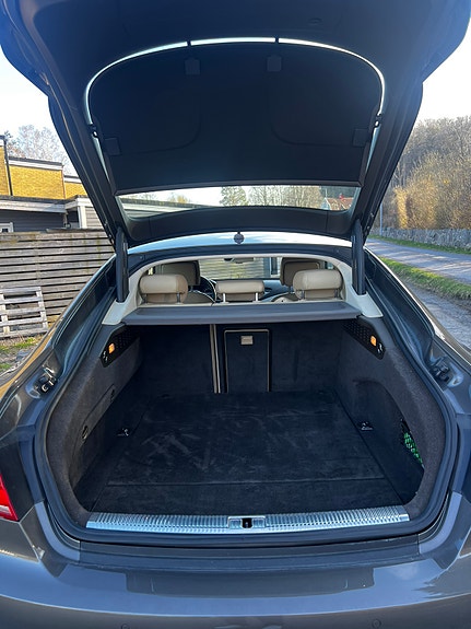 Audi A7 5 of 5