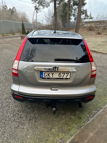 Honda CR-V 9 of 14