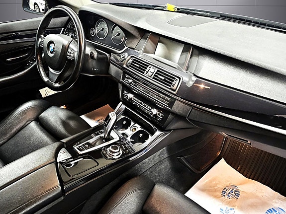 BMW 520d 10 of 13
