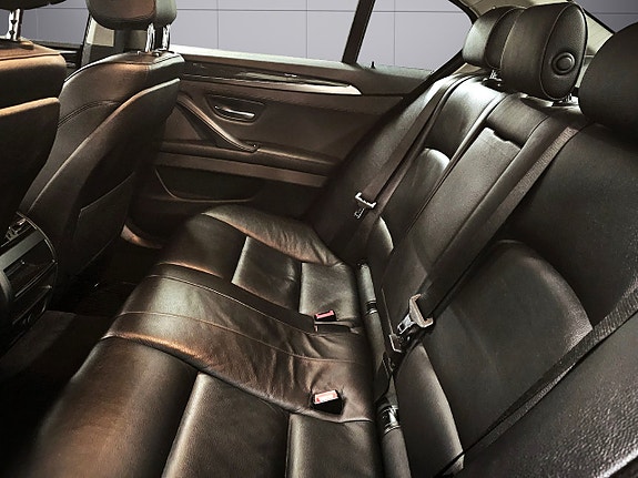BMW 520d 12 of 13