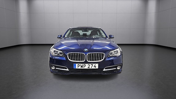 BMW 520d 2 of 5