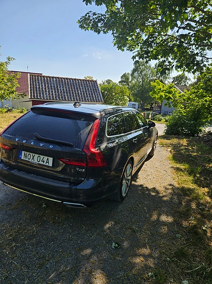 Volvo V90 3 of 5