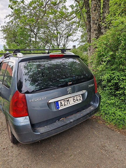 Peugeot 307 SW 4 of 5