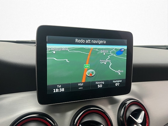 Mercedes-Benz CLA250 20 of 30