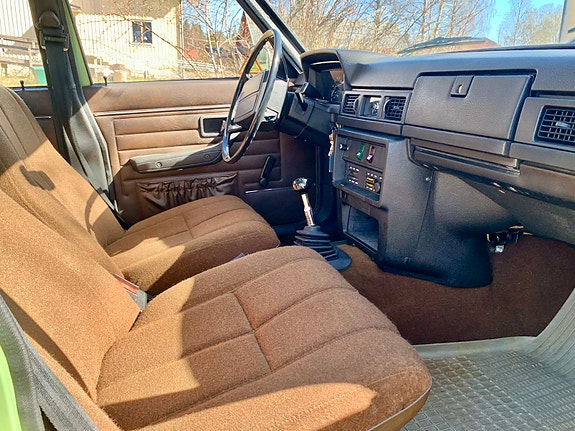 Volvo 240 5 of 5
