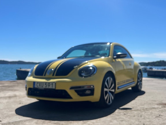 Volkswagen Beetle 3 of 5