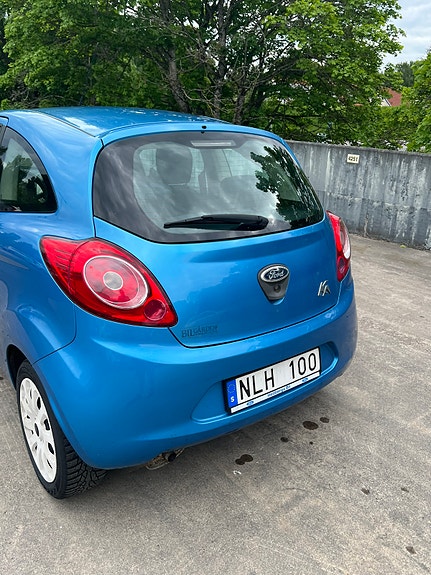 Ford Ka 2 of 5