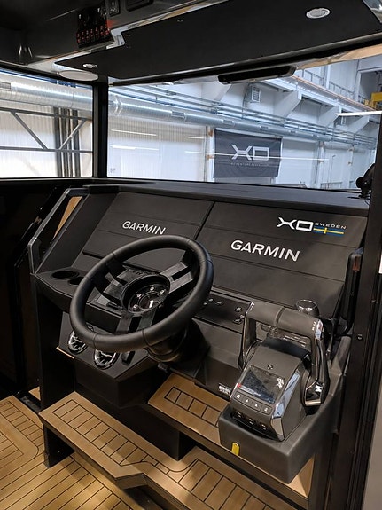 XO EXPLR 44 THE ART OF ARRIVING IN A YACHT 7 of 8
