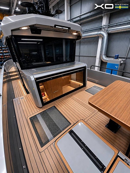 XO EXPLR 44 THE ART OF ARRIVING IN A YACHT 3 of 5