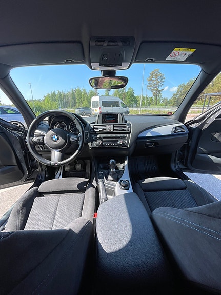 BMW 116i 5 of 5