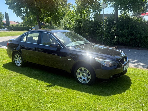 BMW 520d 4 of 5