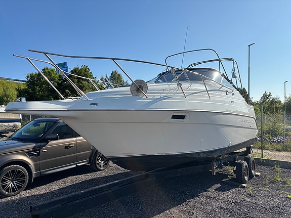 Maxum 2400 SCR 2 of 5