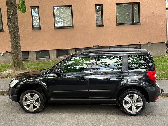 Skoda Yeti 2 of 5