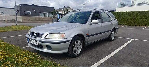 Honda Civic 2 of 5