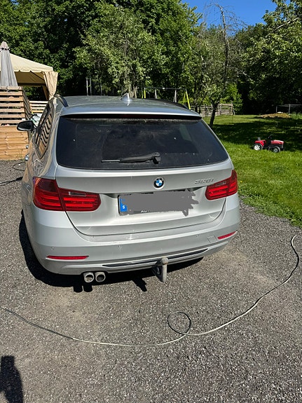 BMW 328i 11 of 11