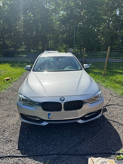 BMW 328i 10 of 11