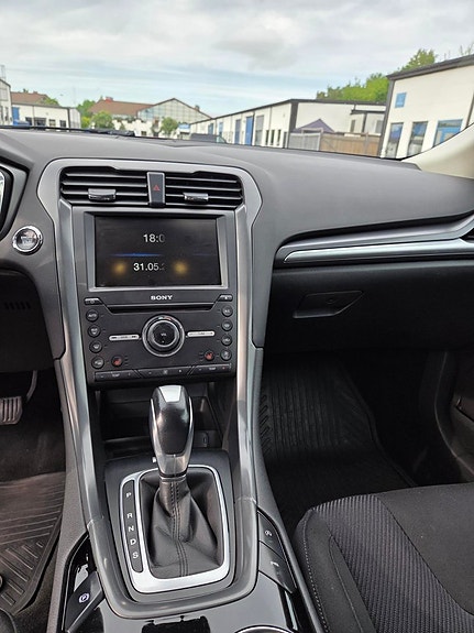 Ford Mondeo 10 of 11